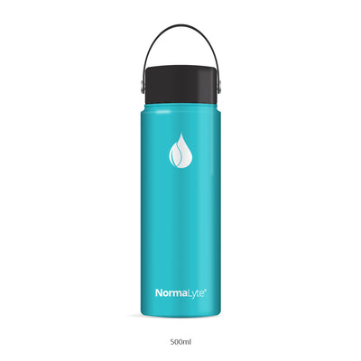 Vacuum insulated sports drink bottle from Normalyte in aqua color that holds 500ml